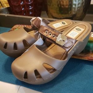 Dr. Scholl's "Dance" clogs....